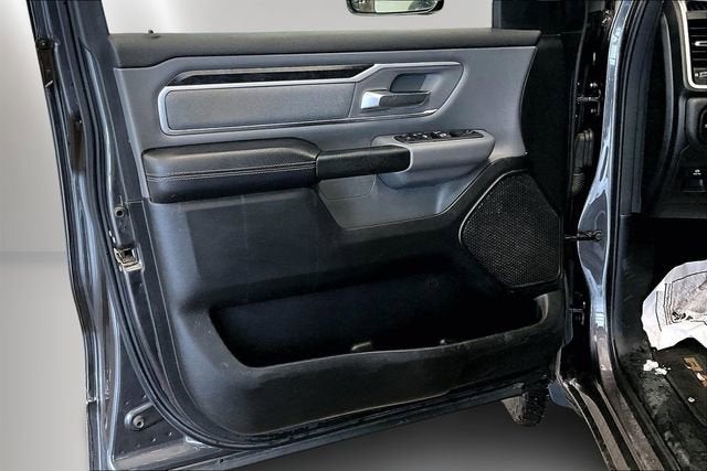 2020 RAM 1500 Big Horn Crew Cab 4x4 5'7" Box