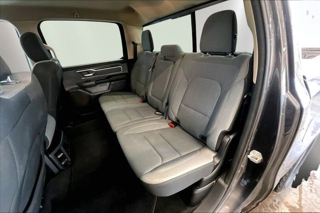 2020 RAM 1500 Big Horn Crew Cab 4x4 5'7" Box