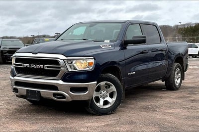2019 RAM 1500 Tradesman Crew Cab 4x4 5'7" Box