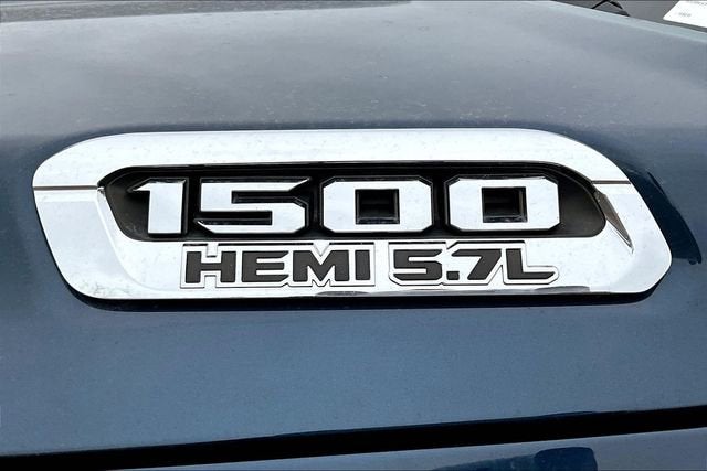 2019 RAM 1500 Tradesman Crew Cab 4x4 5'7" Box