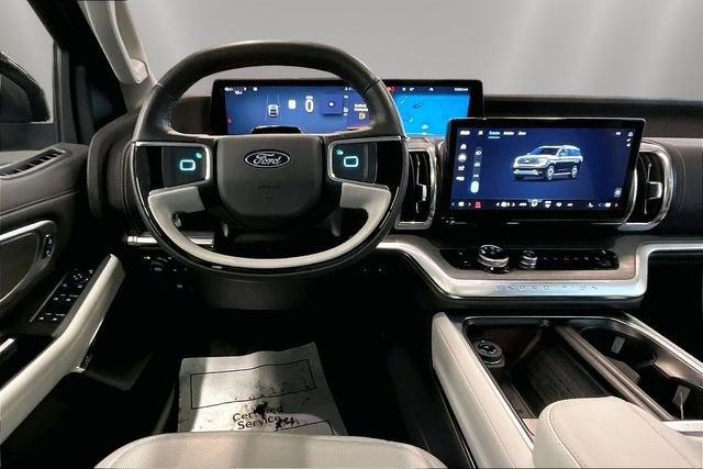 2025 Ford Expedition Platinum