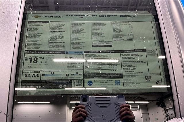 2026 Chevrolet Silverado 1500 LT (2FL)