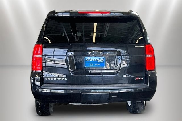 2017 Chevrolet Suburban LT