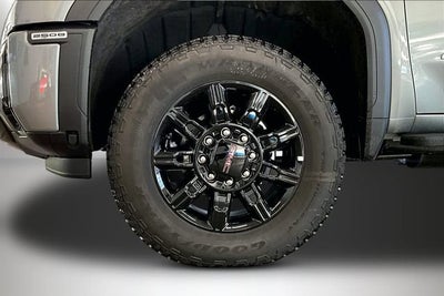 2025 GMC Sierra 2500 HD AT4