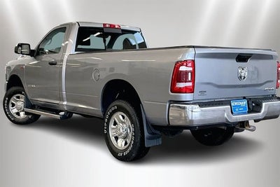 2020 RAM 3500 Tradesman Regular Cab 4x4 8' Box