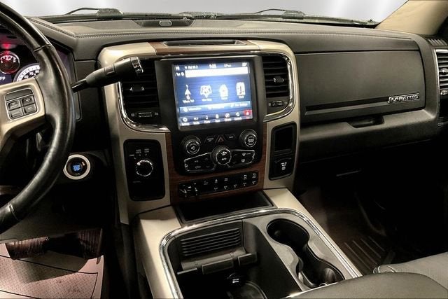 2018 RAM 2500 Laramie Crew Cab 4x4 6'4" Box