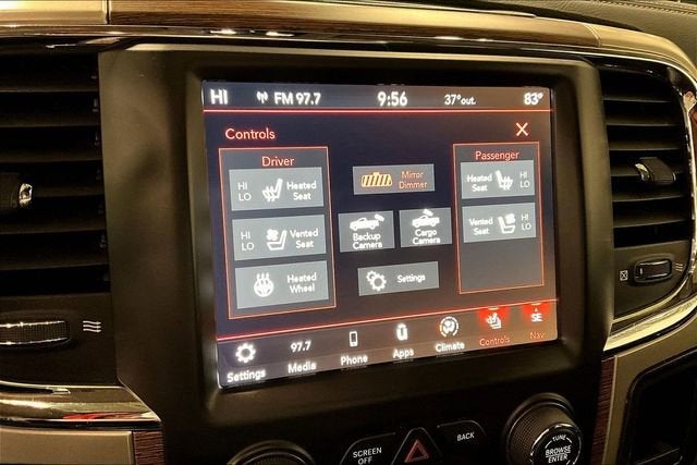 2018 RAM 2500 Laramie Crew Cab 4x4 6'4" Box