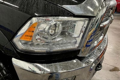 2018 RAM 2500 Laramie Crew Cab 4x4 6'4" Box