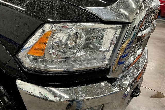 2018 RAM 2500 Laramie Crew Cab 4x4 6'4" Box