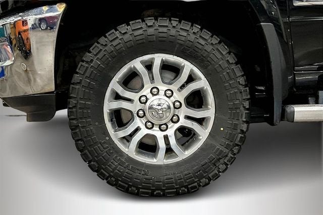 2018 RAM 2500 Laramie Crew Cab 4x4 6'4" Box