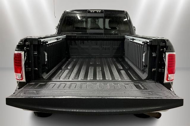 2018 RAM 2500 Laramie Crew Cab 4x4 6'4" Box