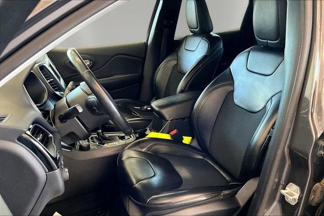 2019 Jeep Cherokee Altitude