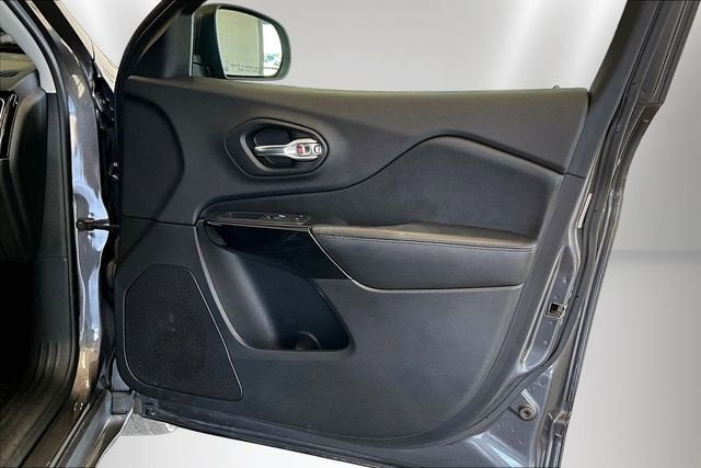 2019 Jeep Cherokee Altitude