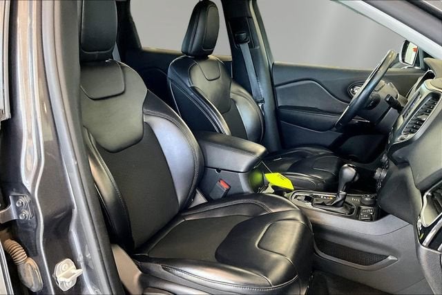 2019 Jeep Cherokee Altitude