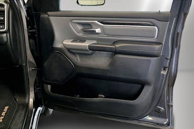 2020 RAM 1500 Big Horn Crew Cab 4x4 5'7" Box