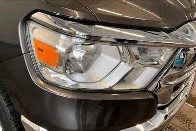 2020 RAM 1500 Big Horn Crew Cab 4x4 5'7" Box