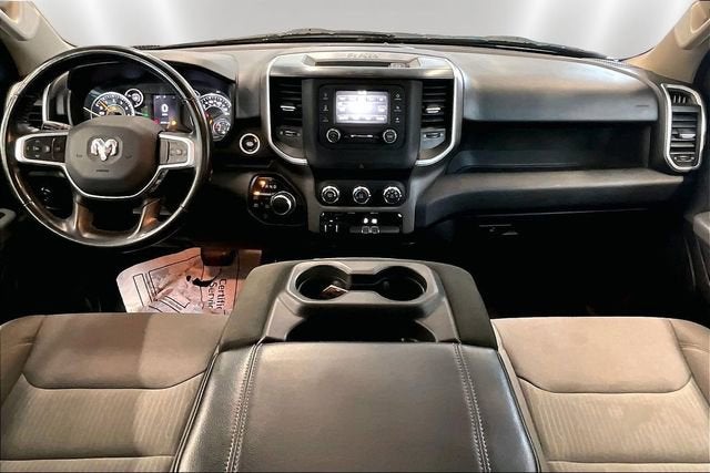 2020 RAM 1500 Big Horn Crew Cab 4x4 5'7" Box