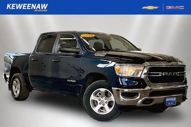 2019 RAM 1500 Tradesman Crew Cab 4x4 5'7" Box