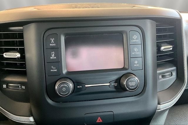 2019 RAM 1500 Tradesman Crew Cab 4x4 5'7" Box