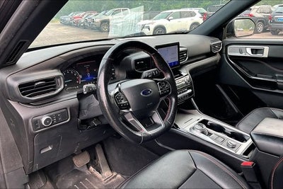 2022 Ford Explorer ST-Line