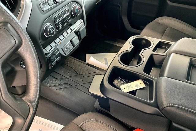 2024 Chevrolet Silverado 1500 Custom