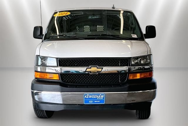 2024 Chevrolet Express Cargo 2500 WT