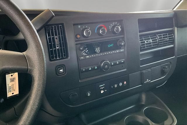 2024 Chevrolet Express Cargo 2500 WT