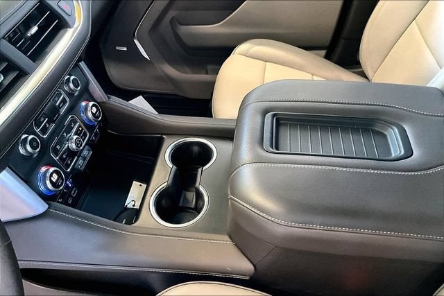 2023 GMC Yukon SLT