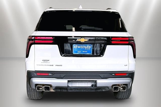 2024 Chevrolet Traverse LT