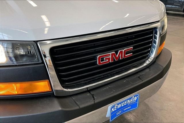 2023 GMC Savana Cargo 2500 Work Van