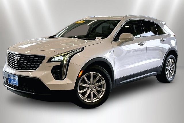 2022 Cadillac XT4 AWD Luxury