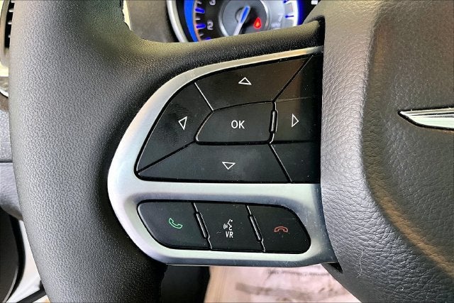 2023 Chrysler 300 Touring L AWD
