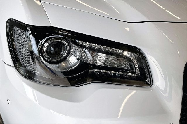 2023 Chrysler 300 Touring L AWD