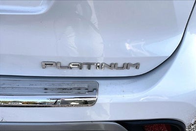2022 Toyota Highlander Hybrid Platinum